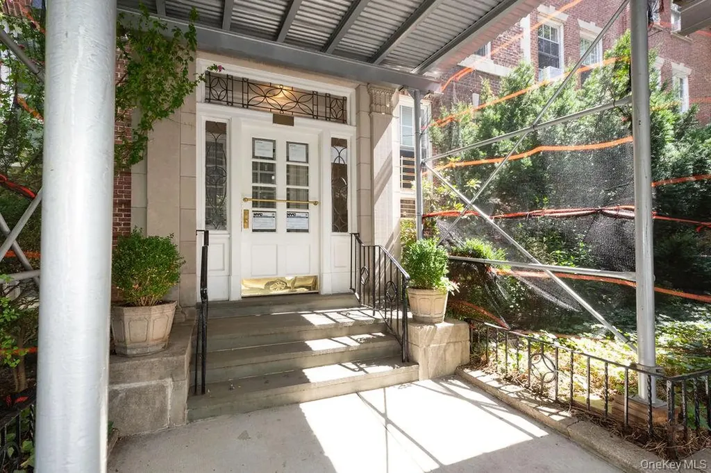 3513 76th Street Jackson Heights NY 11372