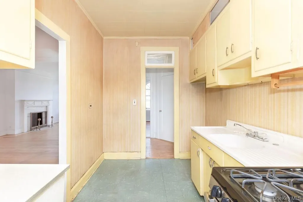 3513 76th Street Jackson Heights NY 11372