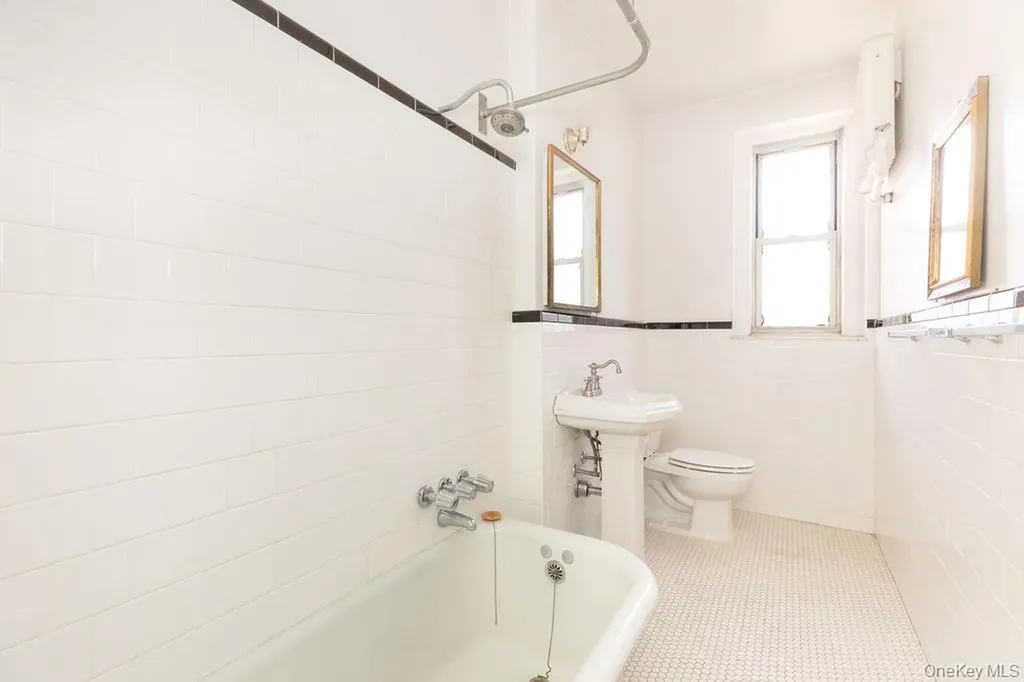 3513 76th Street Jackson Heights NY 11372