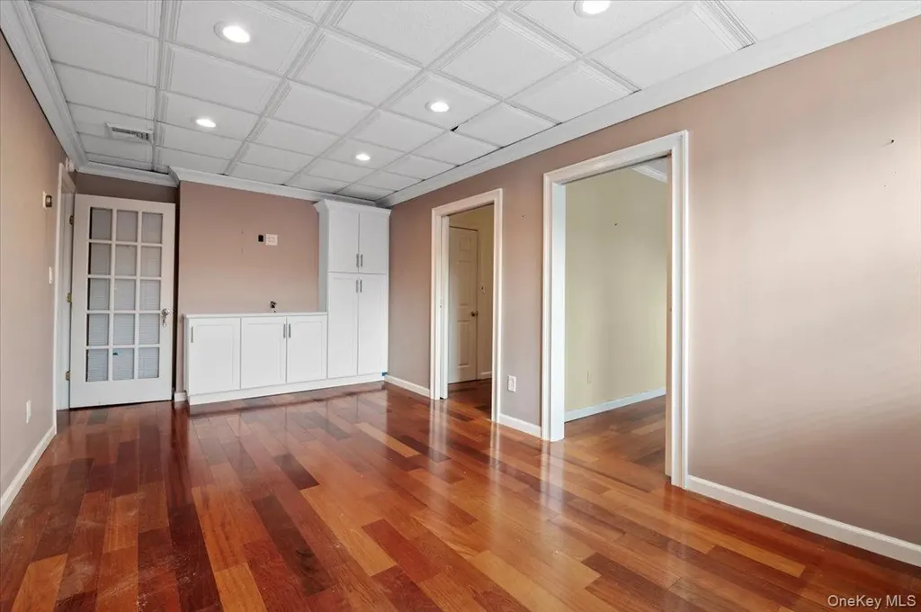 281 Broadway Bethpage NY 11714