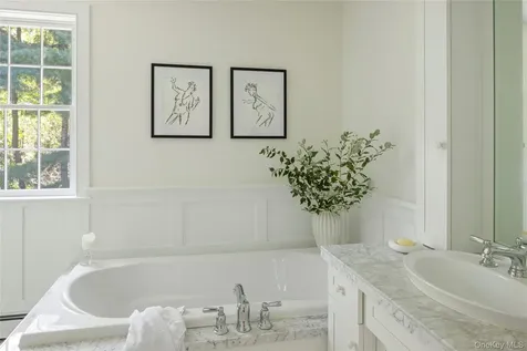 28 Green Brook Drive Chatham NY 12024