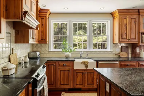 28 Green Brook Drive Chatham NY 12024