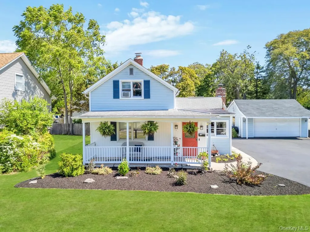 181 Blue Point Avenue Blue Point NY 11715