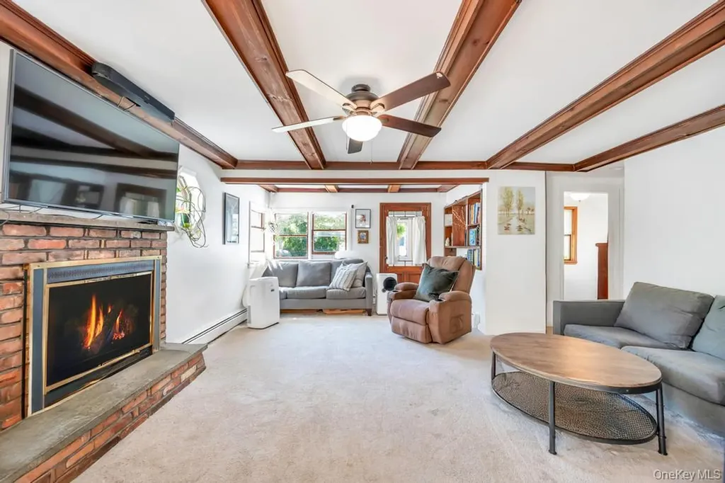 181 Blue Point Avenue Blue Point NY 11715