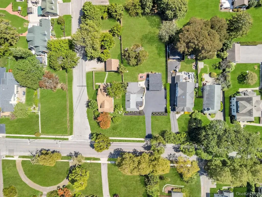 181 Blue Point Avenue Blue Point NY 11715