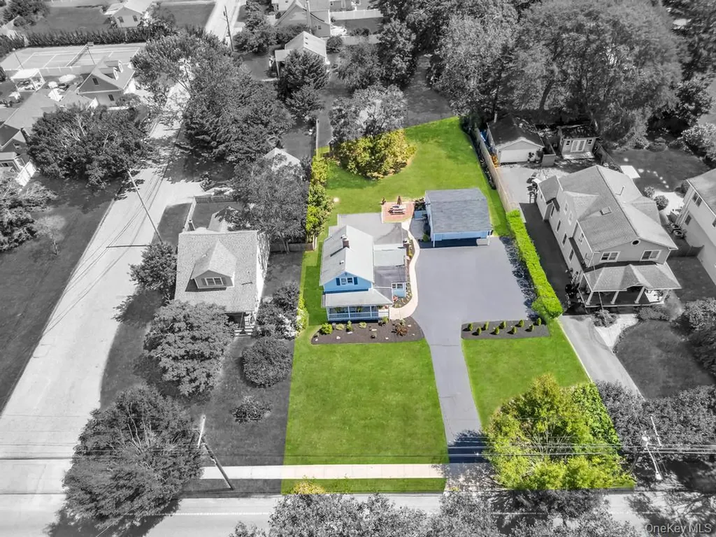 181 Blue Point Avenue Blue Point NY 11715