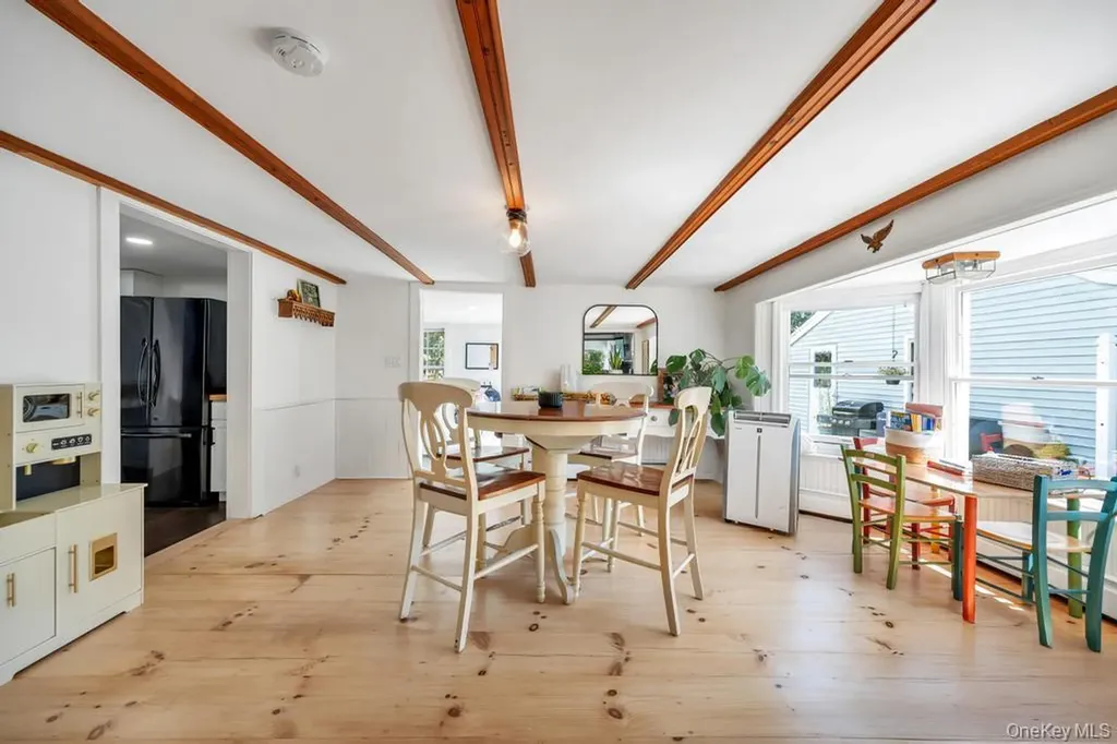 181 Blue Point Avenue Blue Point NY 11715