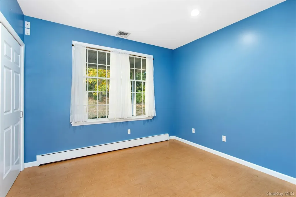 41 Park Drive Riverhead NY 11901