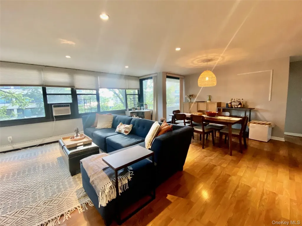 724 166th Street Beechhurst NY 11357