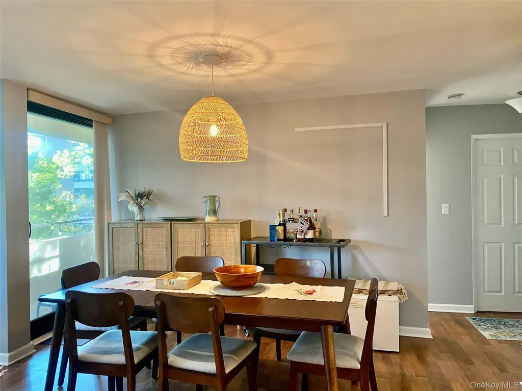 724 166th Street Beechhurst NY 11357