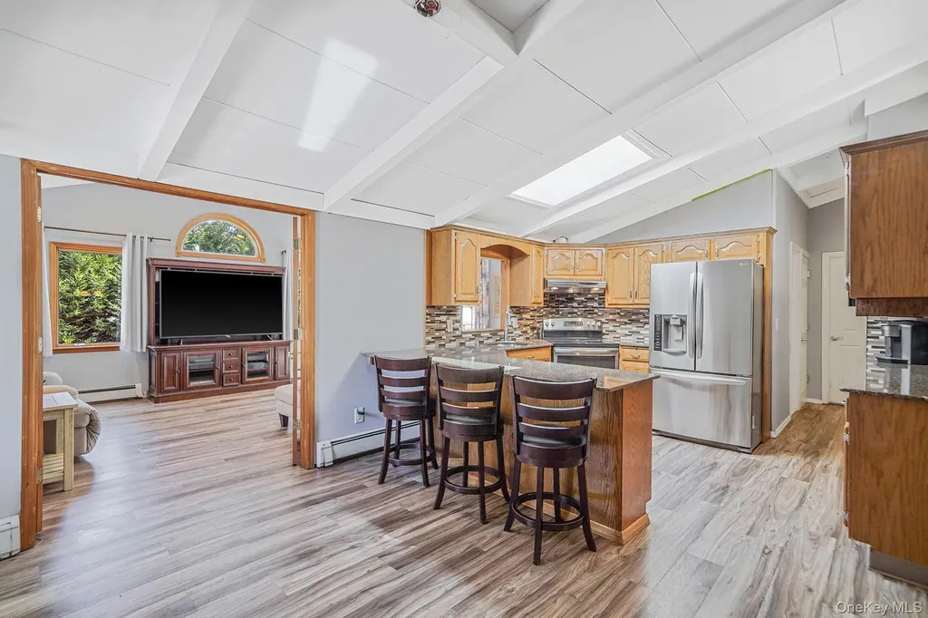 7 Deepdale Drive Commack NY 11725