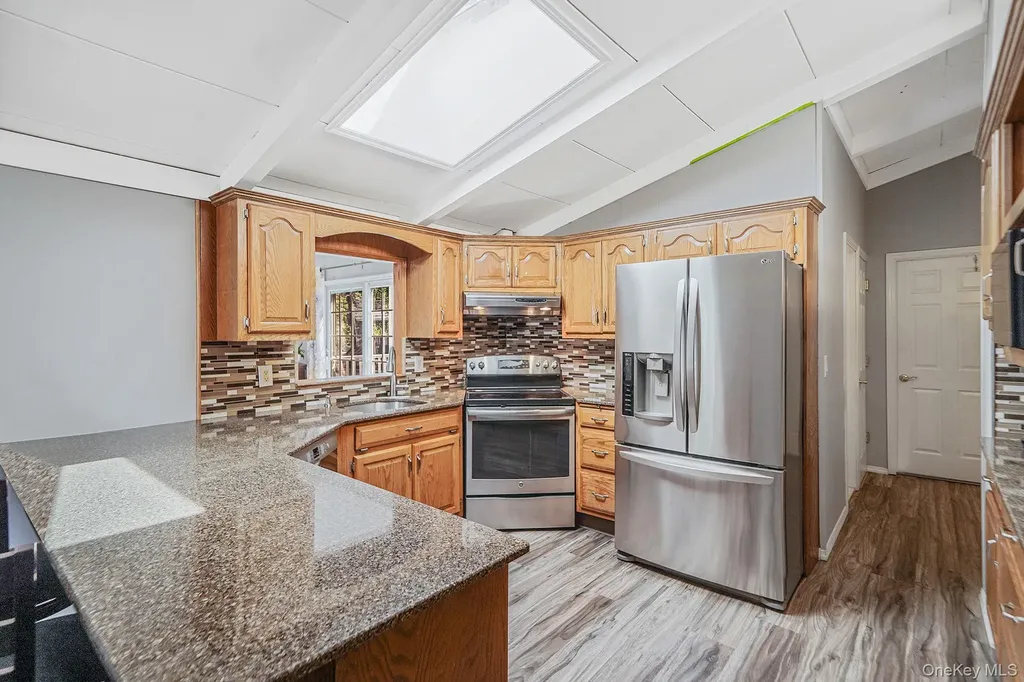 7 Deepdale Drive Commack NY 11725