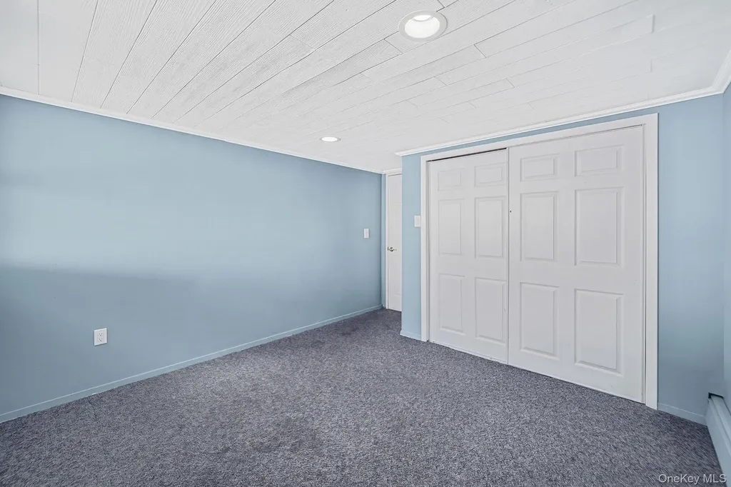 7 Deepdale Drive Commack NY 11725