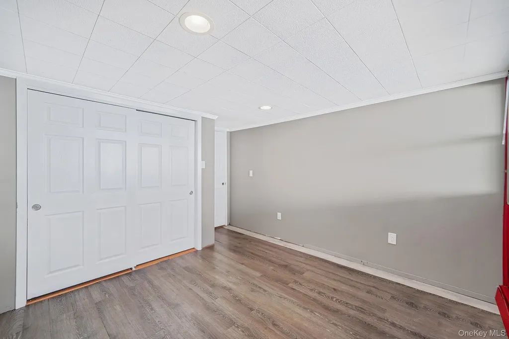 7 Deepdale Drive Commack NY 11725