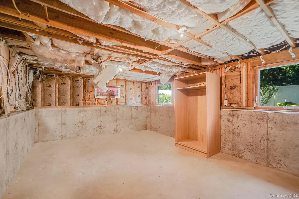 7 Deepdale Drive Commack NY 11725