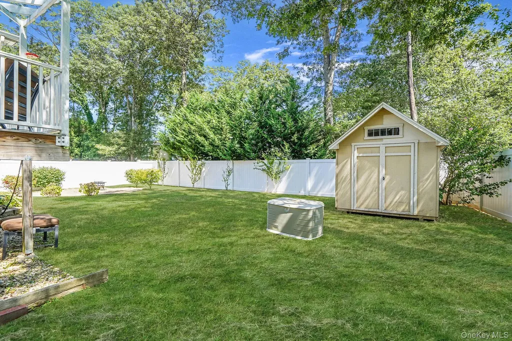 7 Deepdale Drive Commack NY 11725