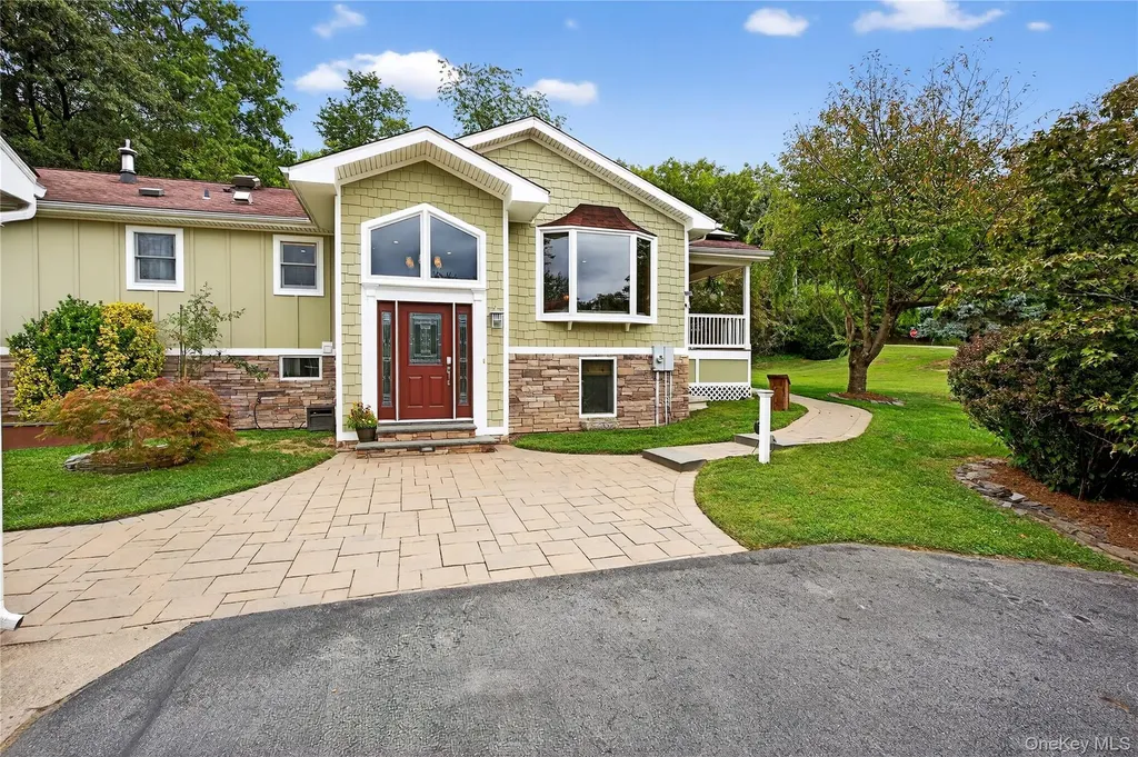 6 Marvelle Lane Westtown NY 10998