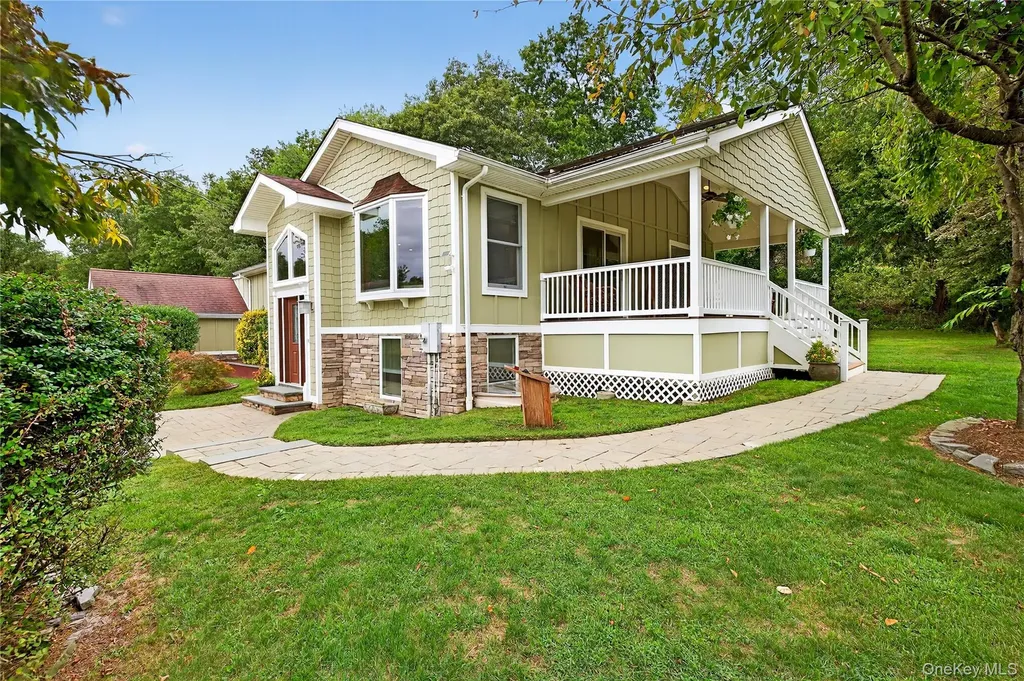6 Marvelle Lane Westtown NY 10998