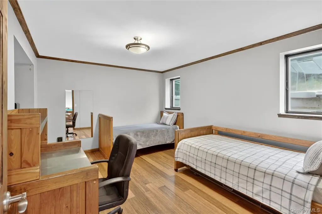 6 Marvelle Lane Westtown NY 10998