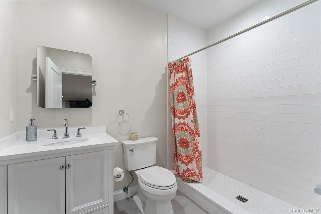 629 California Road Bronxville NY 10708