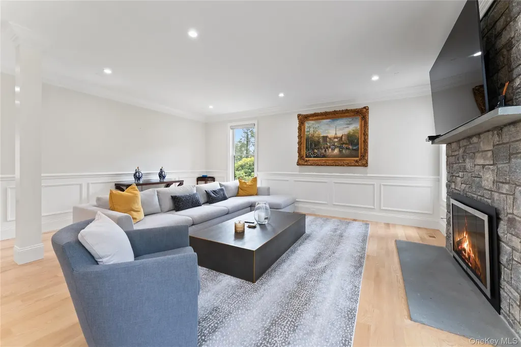 629 California Road Bronxville NY 10708