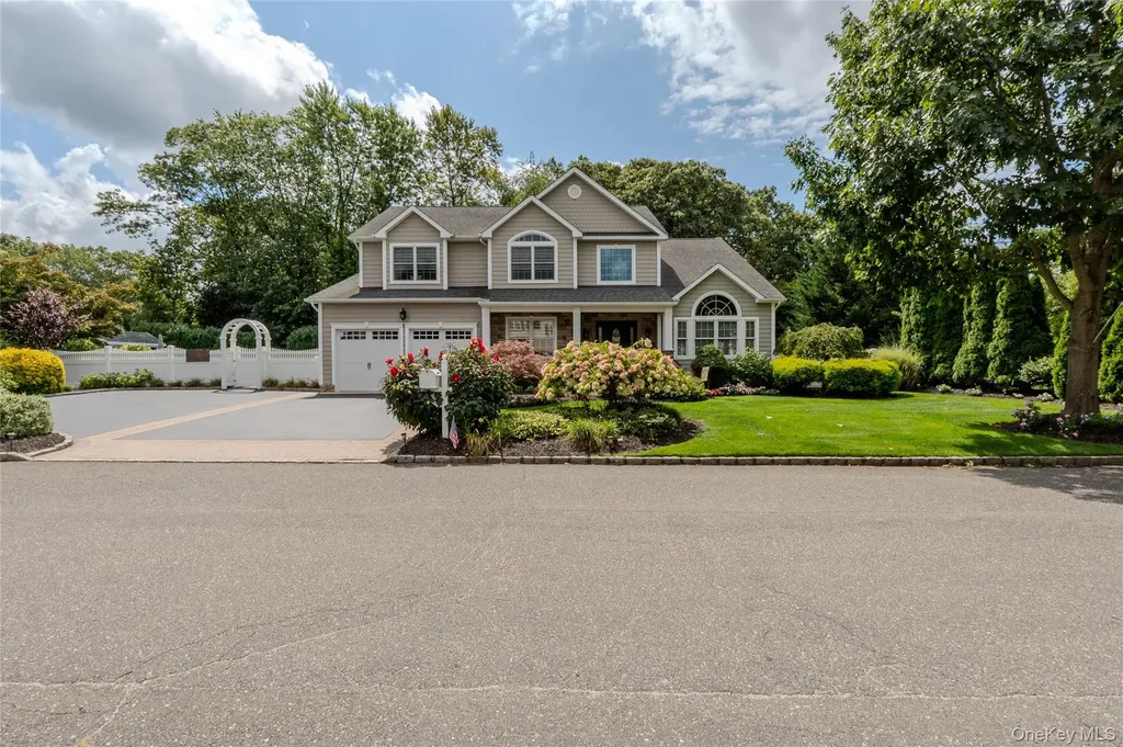 6 Hearthstone Lane Nesconset NY 11767