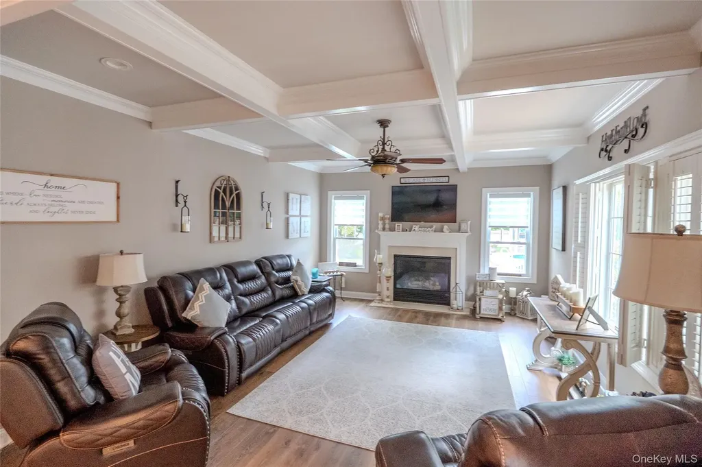 6 Hearthstone Lane Nesconset NY 11767
