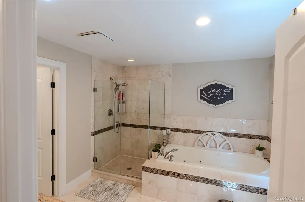 6 Hearthstone Lane Nesconset NY 11767