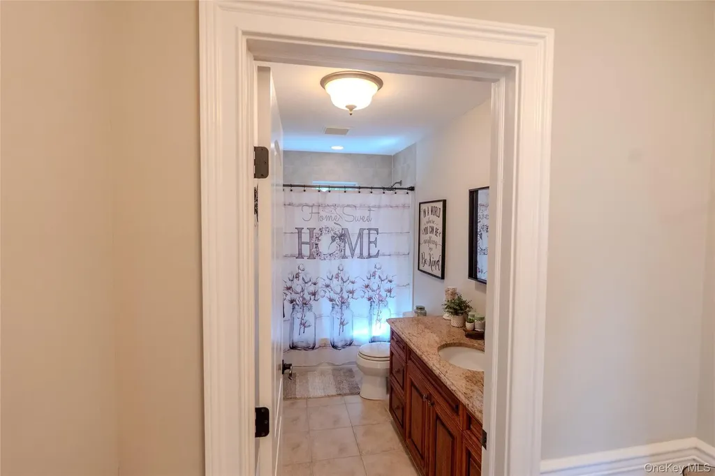 6 Hearthstone Lane Nesconset NY 11767