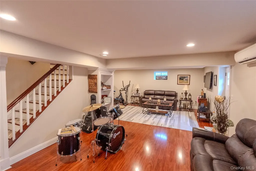 6 Hearthstone Lane Nesconset NY 11767