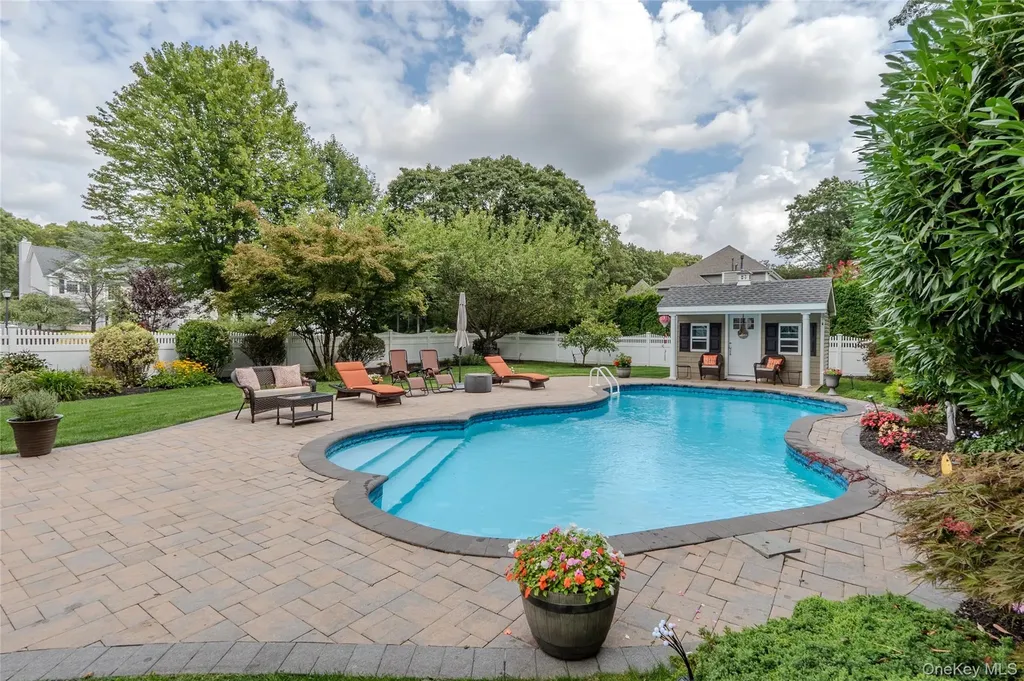6 Hearthstone Lane Nesconset NY 11767