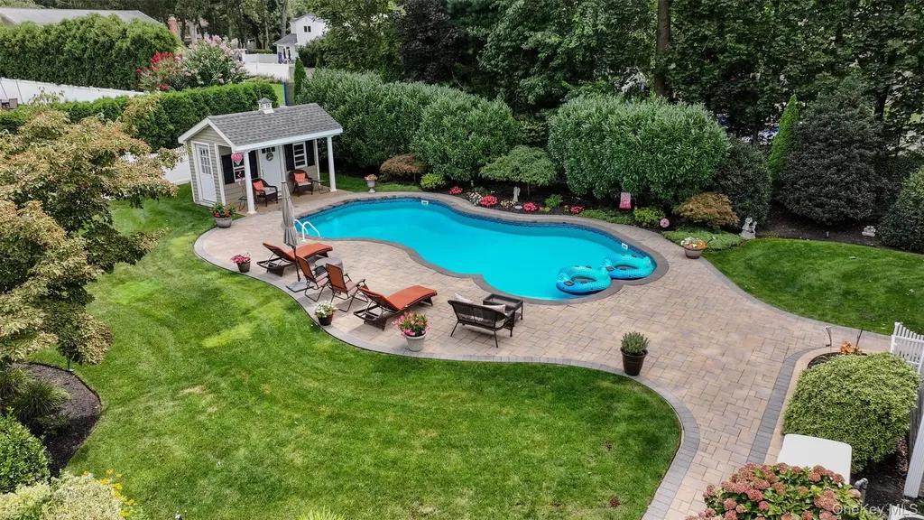 6 Hearthstone Lane Nesconset NY 11767