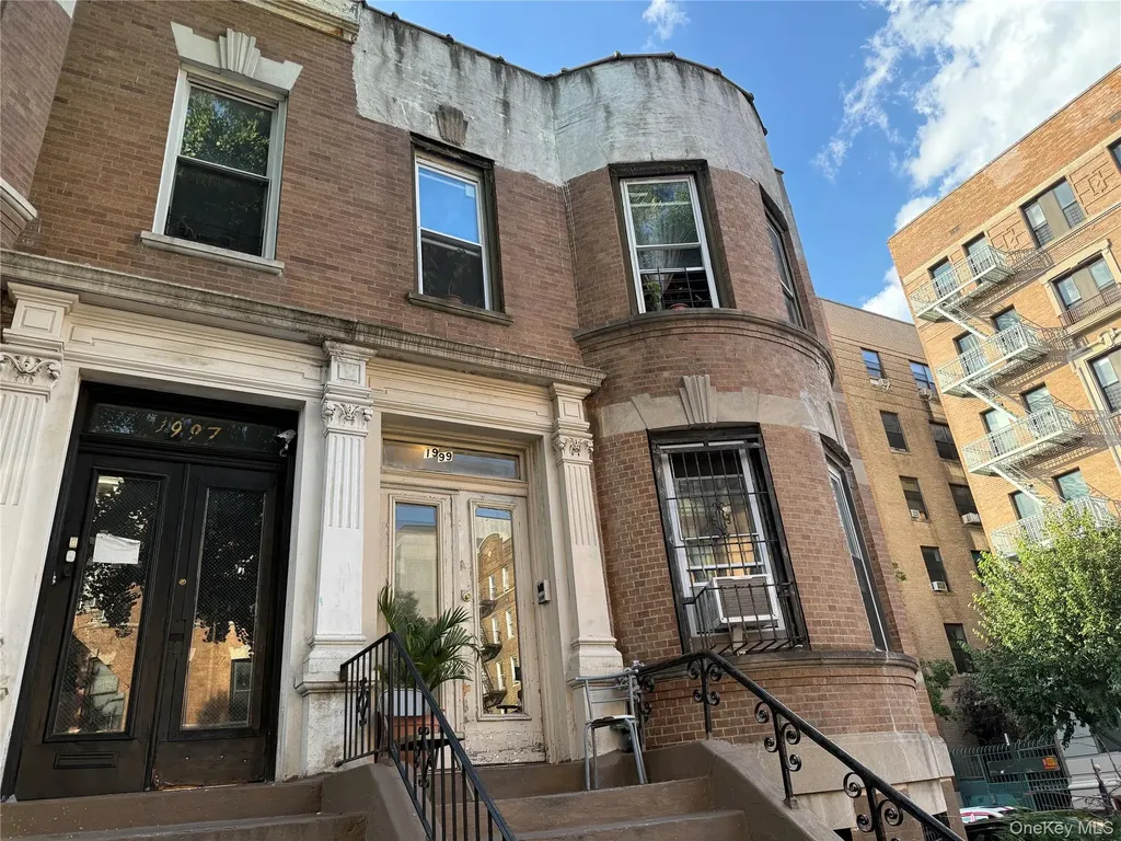 1999 Morris Avenue Bronx NY 10453
