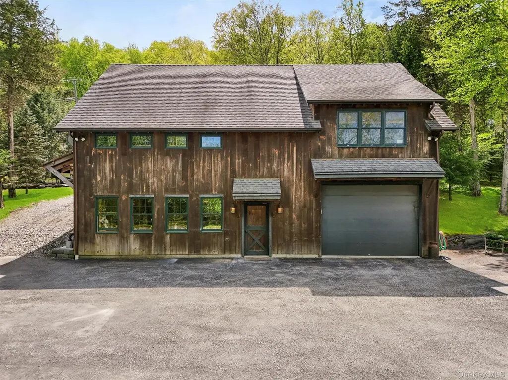 57 Cedar Berry Lane Dover Plains NY 12522