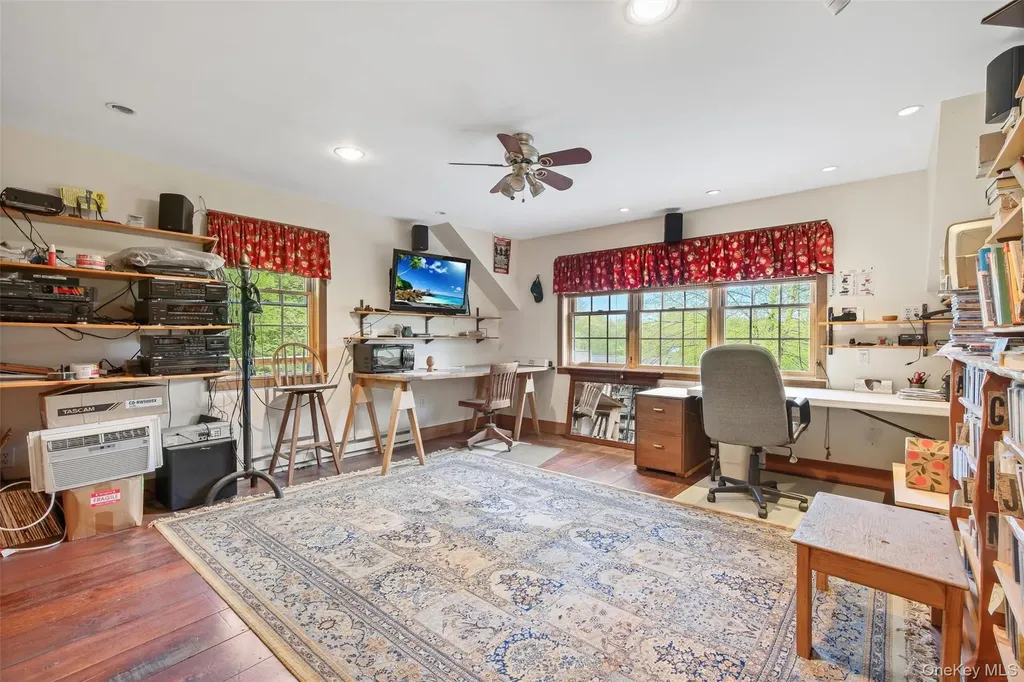 57 Cedar Berry Lane Dover Plains NY 12522