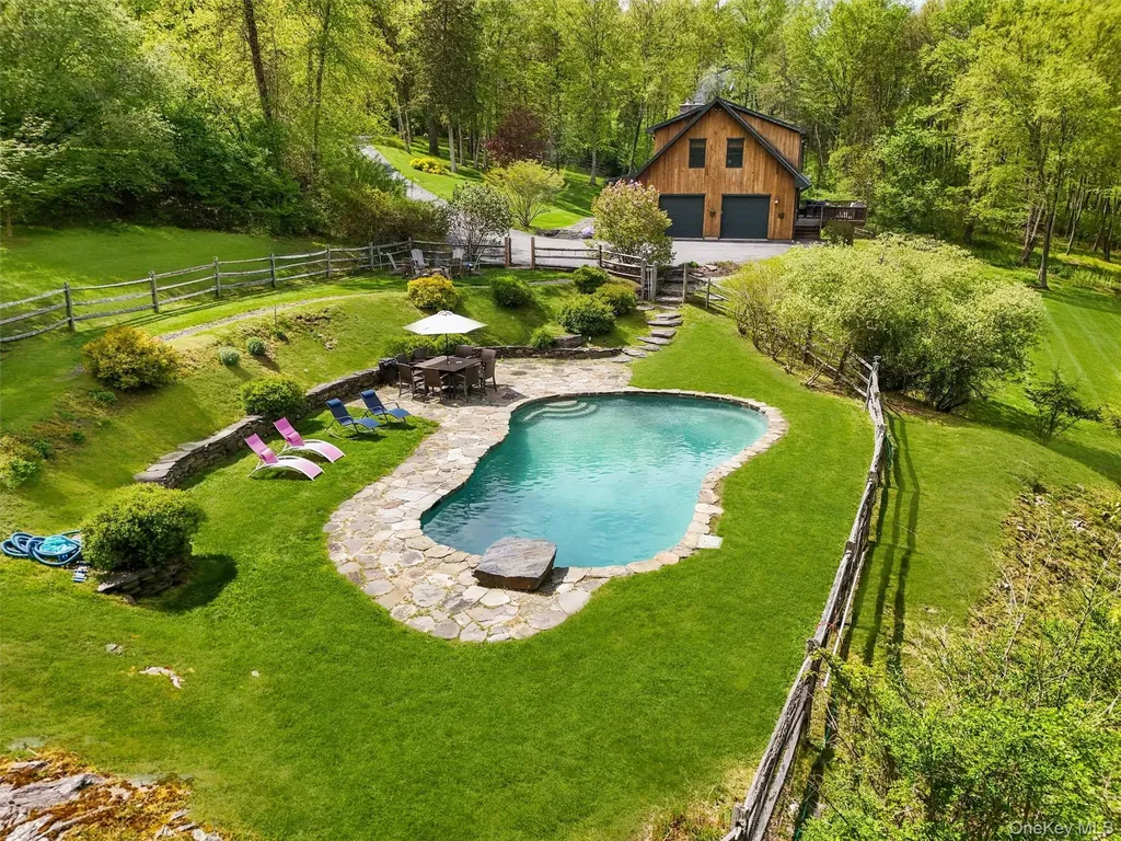 57 Cedar Berry Lane Dover Plains NY 12522