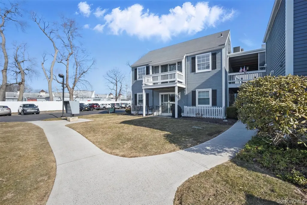 201 Commons Way Unit E Fishkill NY 12524