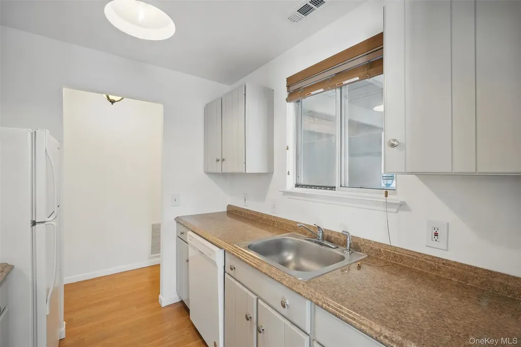 201 Commons Way Unit E Fishkill NY 12524