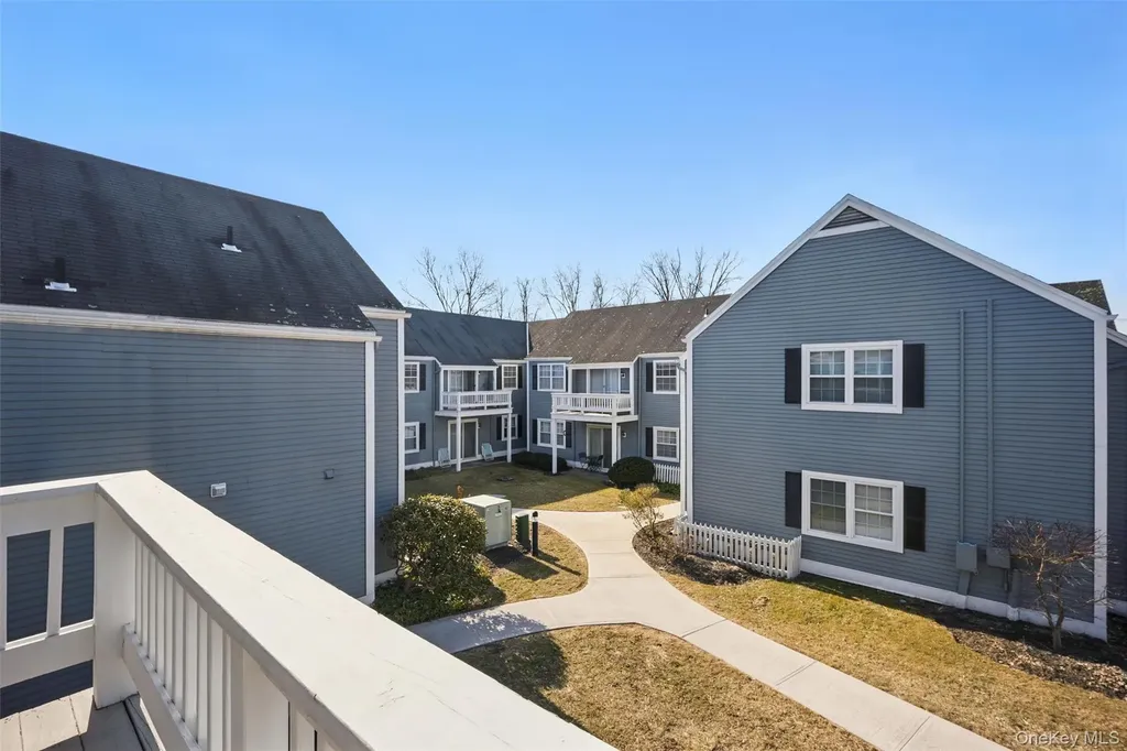 201 Commons Way Unit E Fishkill NY 12524