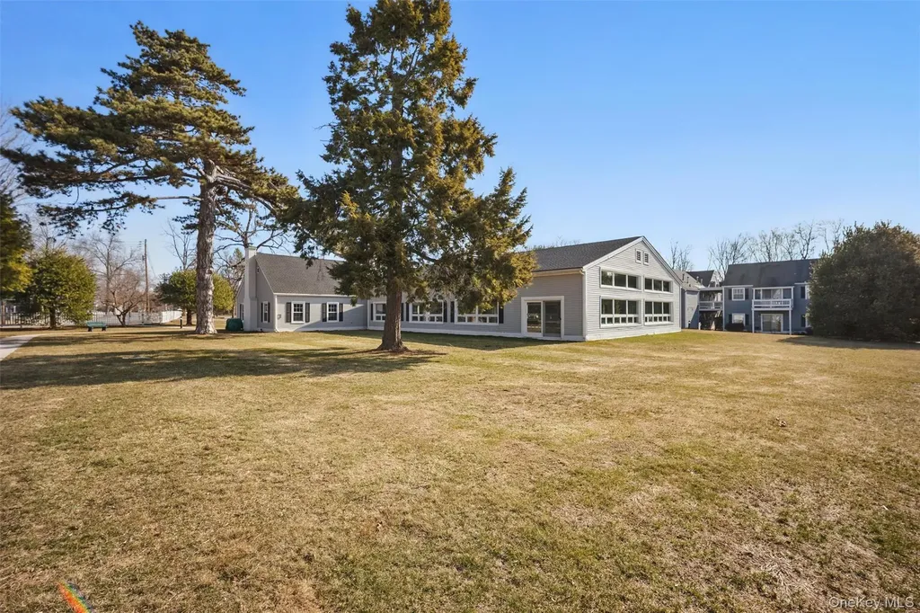 201 Commons Way Unit E Fishkill NY 12524