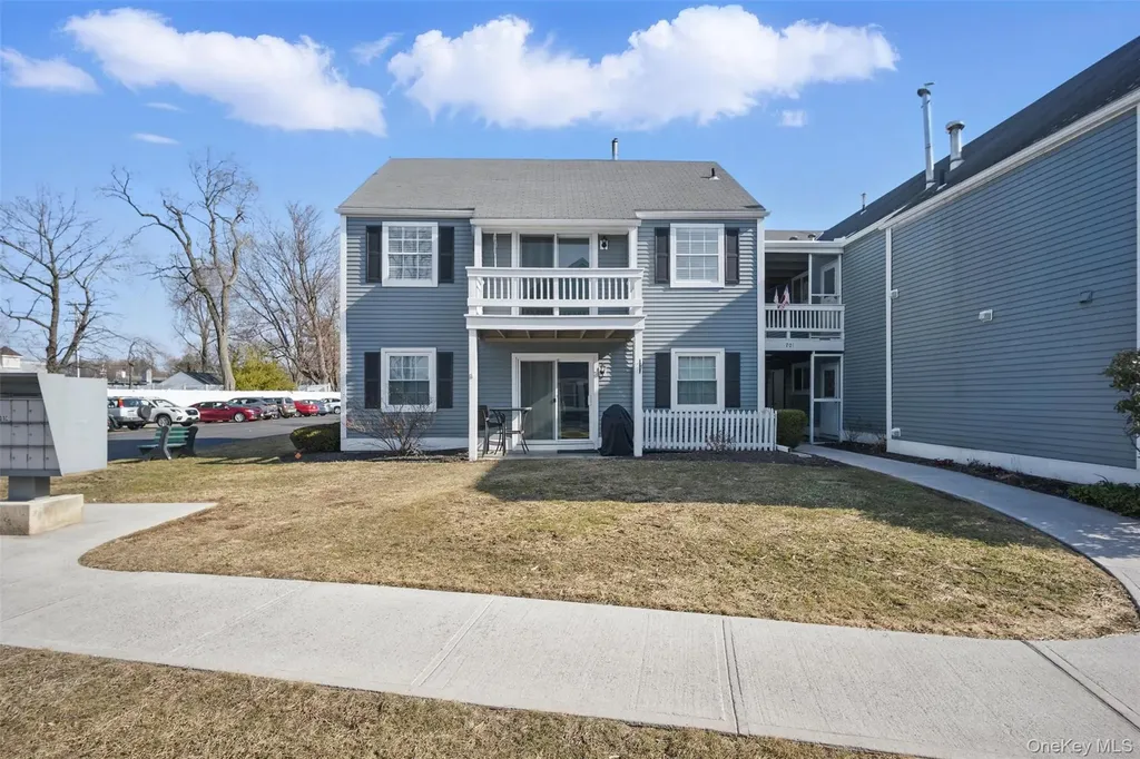 201 Commons Way Unit E Fishkill NY 12524