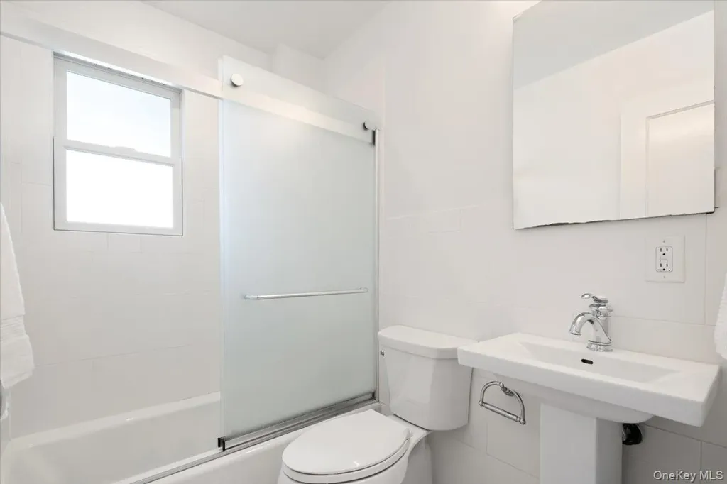 244 Boulevard Scarsdale NY 10583