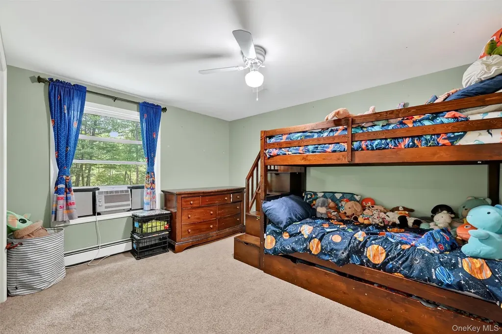 6 Tice Lane Middletown NY 10941