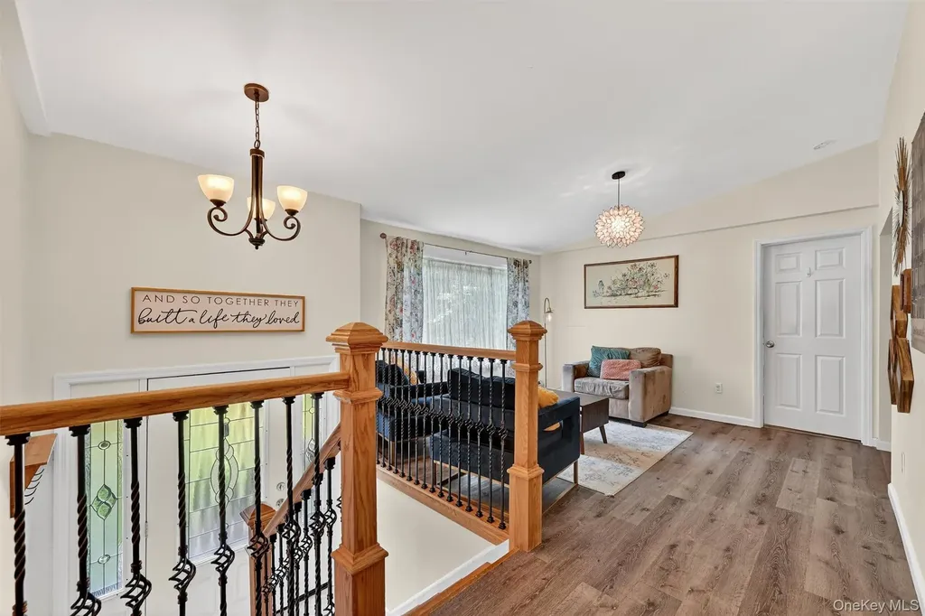 6 Tice Lane Middletown NY 10941