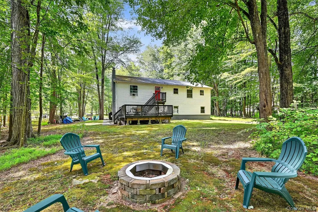 6 Tice Lane Middletown NY 10941