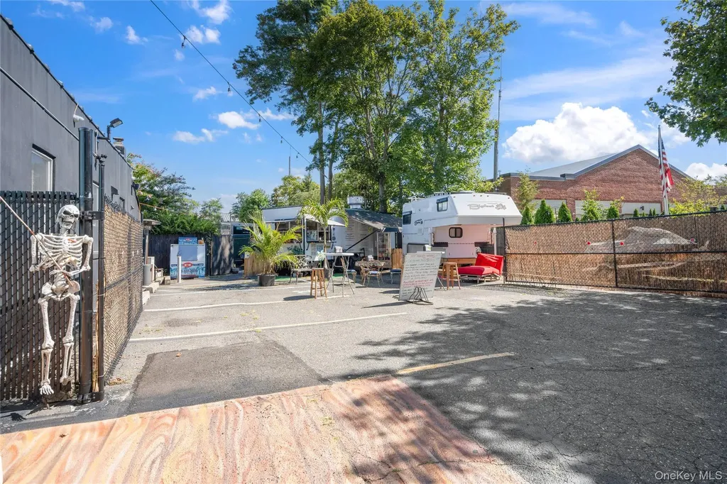20 Ackerson Street Bay Shore NY 11706