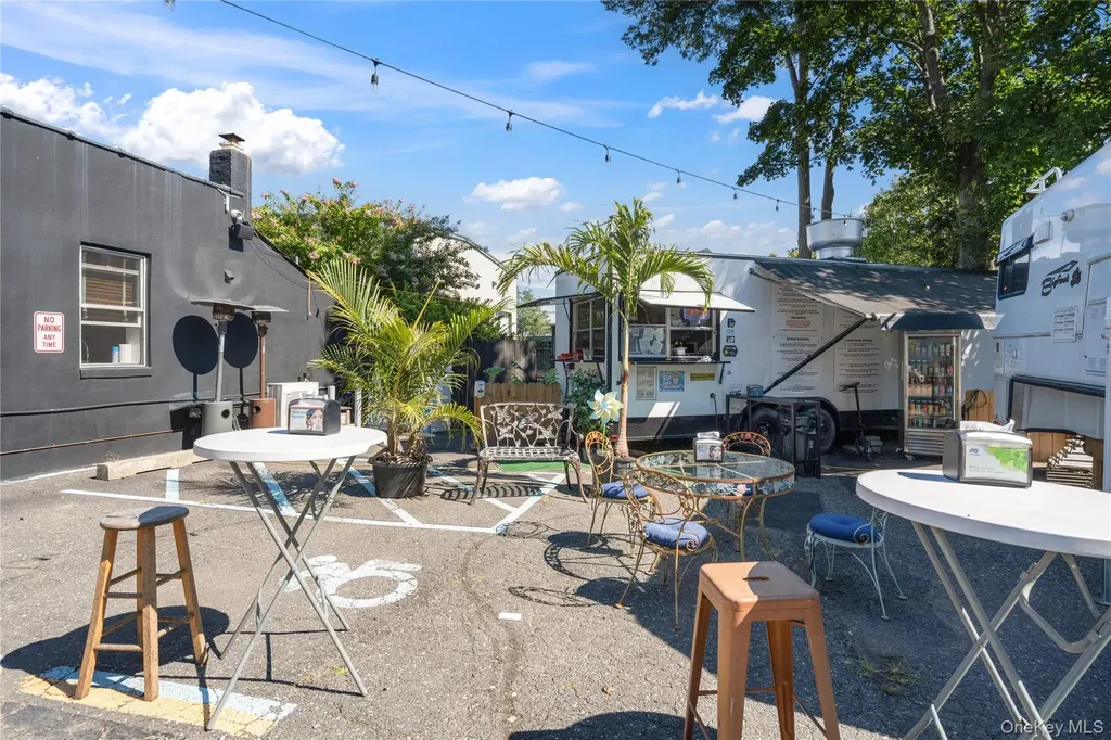 20 Ackerson Street Bay Shore NY 11706