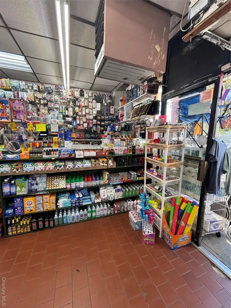 3036 Buhre Avenue Bronx NY 10461