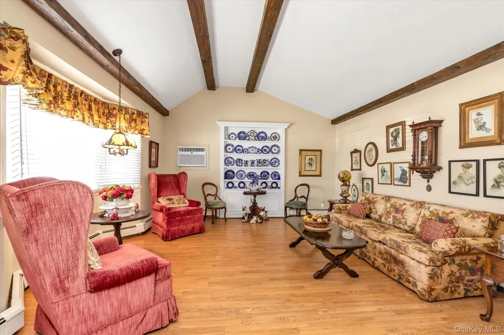 49 Princeton Place Merrick NY 11566