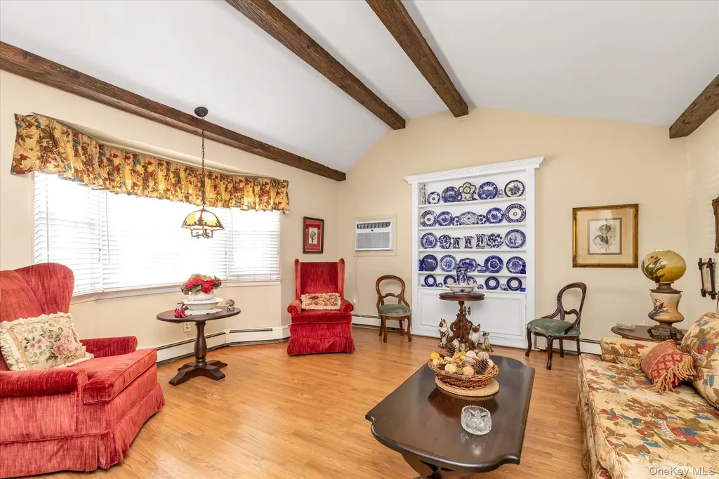 49 Princeton Place Merrick NY 11566